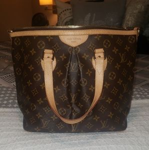 - Palermo Louis Vuitton bag Authentic